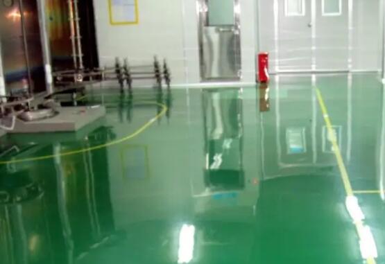 環(huán)氧地坪施工為什么說要施工中涂層？
