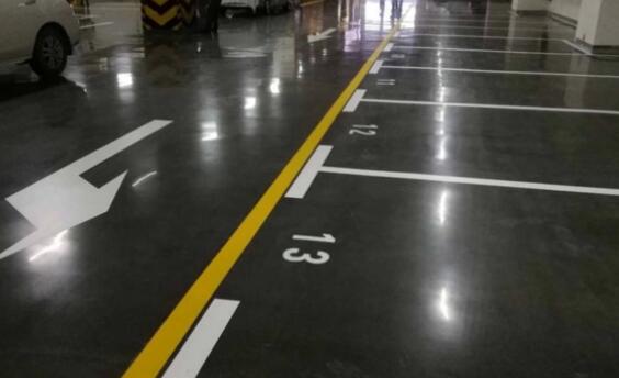 蘇州地下車庫(kù)劃線施工防明火注意保持通風(fēng)？