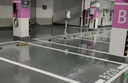 停車位劃線一般怎么算面積？